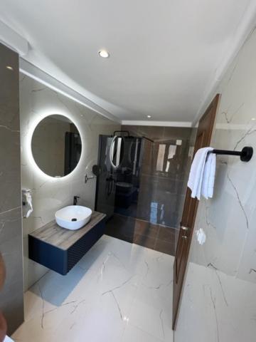 Hotel Palace San Valentino Umag Dış mekan fotoğraf
