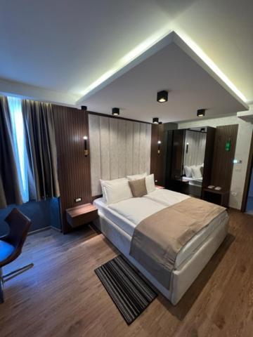 Hotel Palace San Valentino Umag Dış mekan fotoğraf