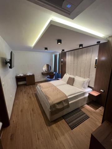 Hotel Palace San Valentino Umag Dış mekan fotoğraf